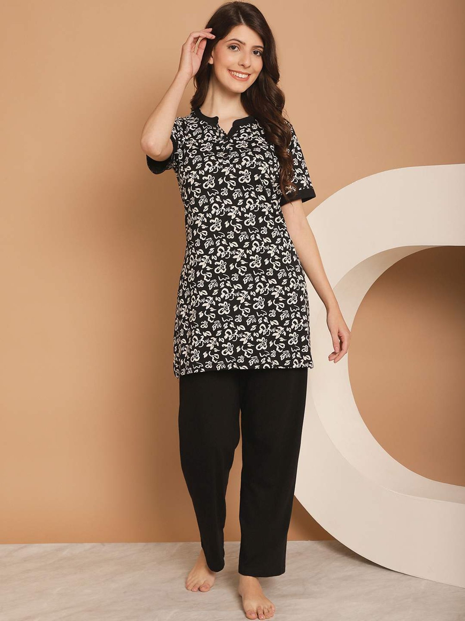 Kanvin Black Cotton Printed Tunic Pyjamas Set