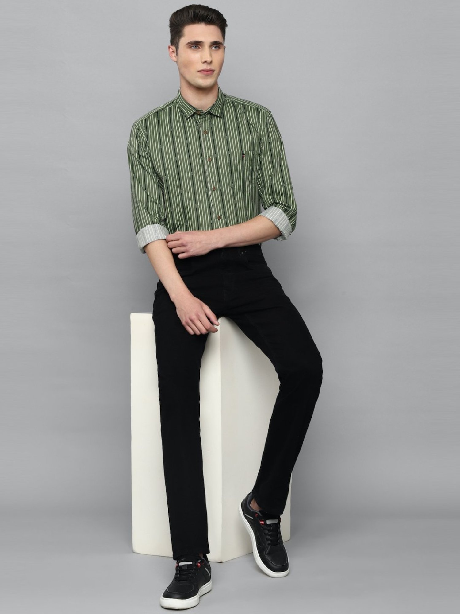 Louis Philippe Jeans Green Cotton Slim Fit Striped Shirt