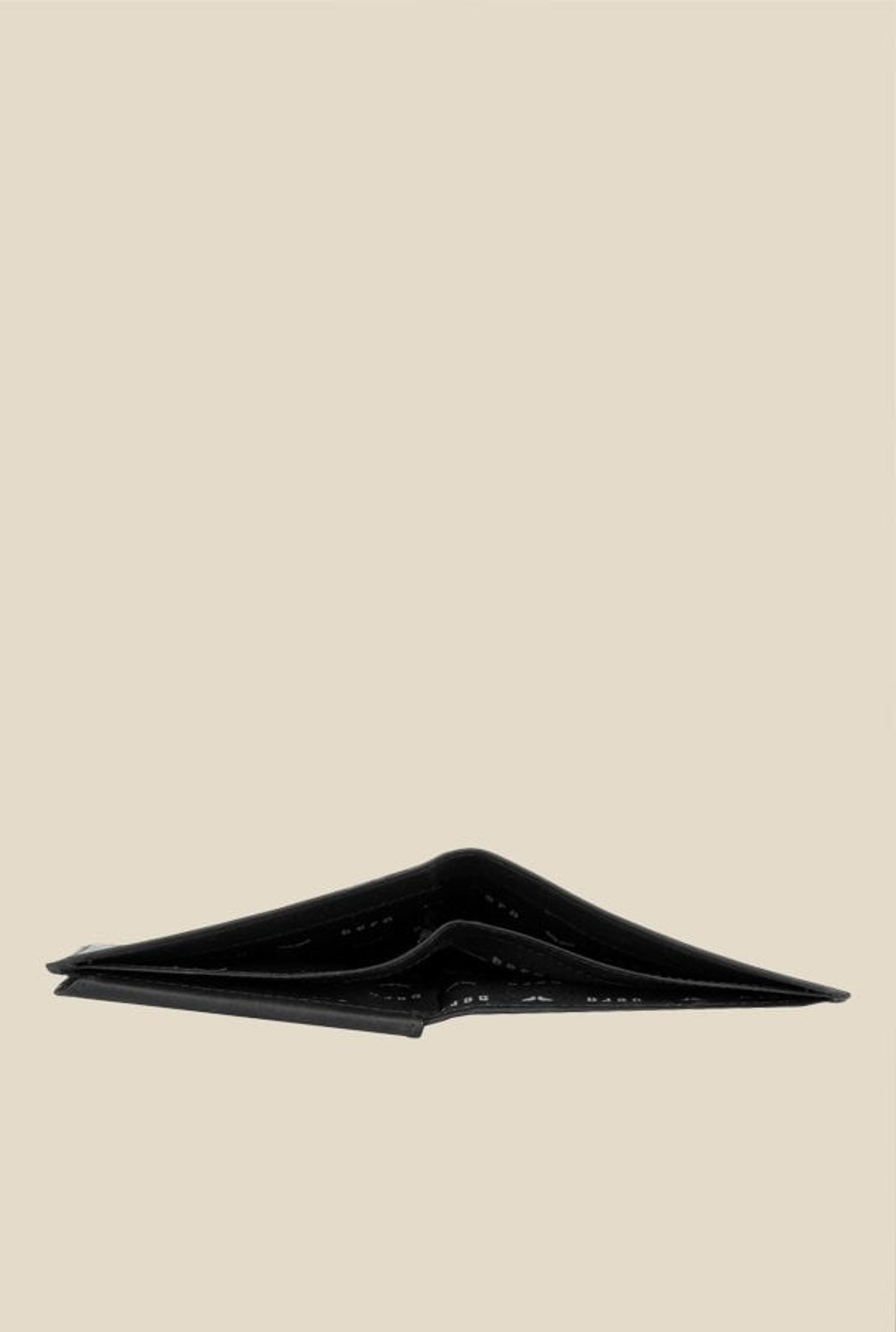 Bern Black Solid Bi-Fold Leather Wallet