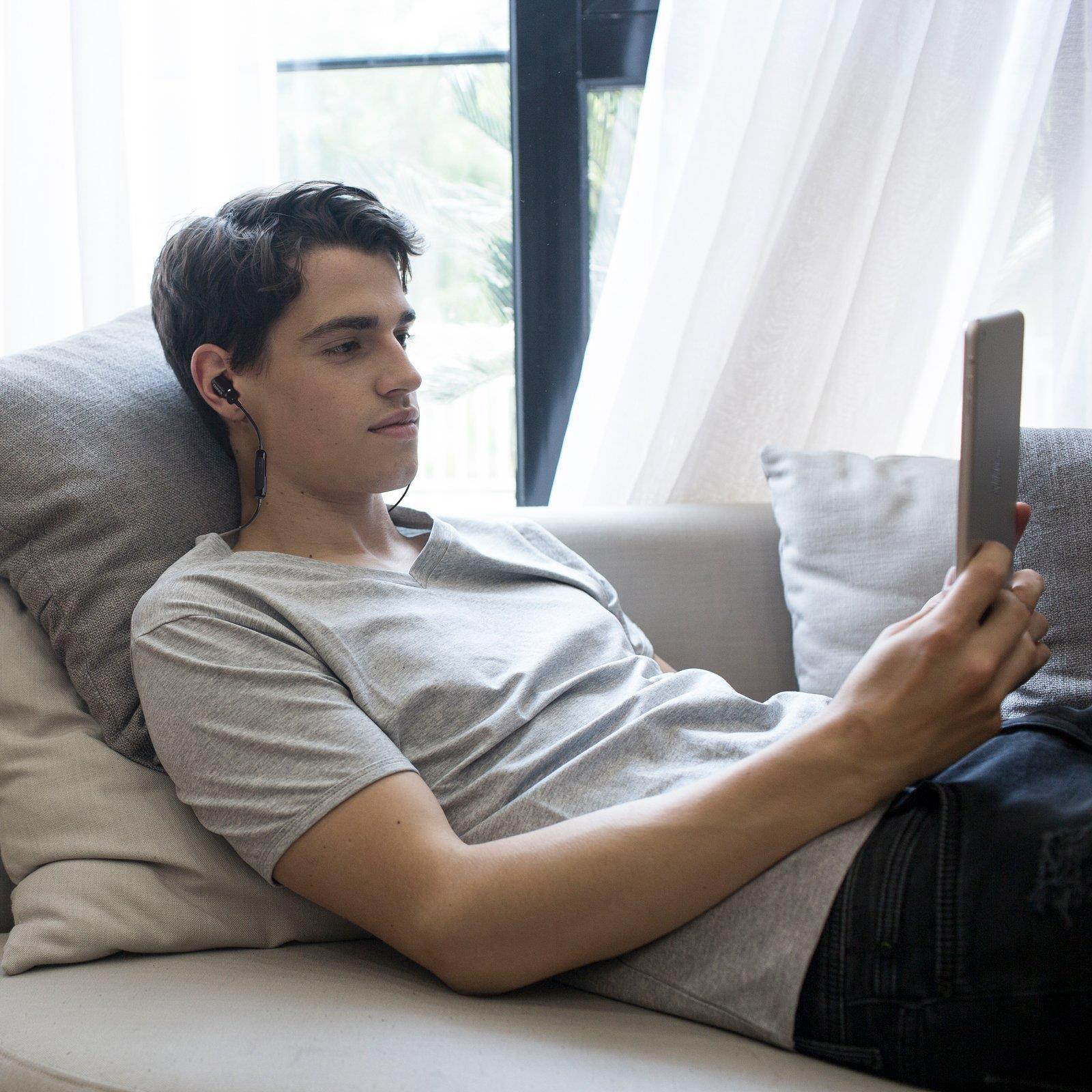 Edifier W293BT Bluetooth v4.1 aptX In-ear Headphones Earphones IPX7 Sweatproof Waterproof Dual Battery - Silver