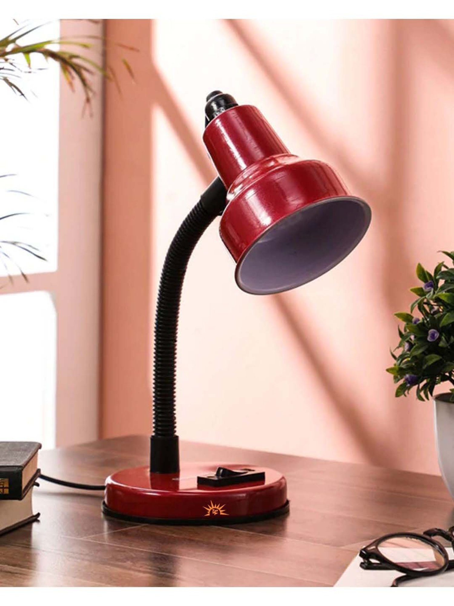 DecorativeRay Red Iron Study Table Lamp - Set of 1