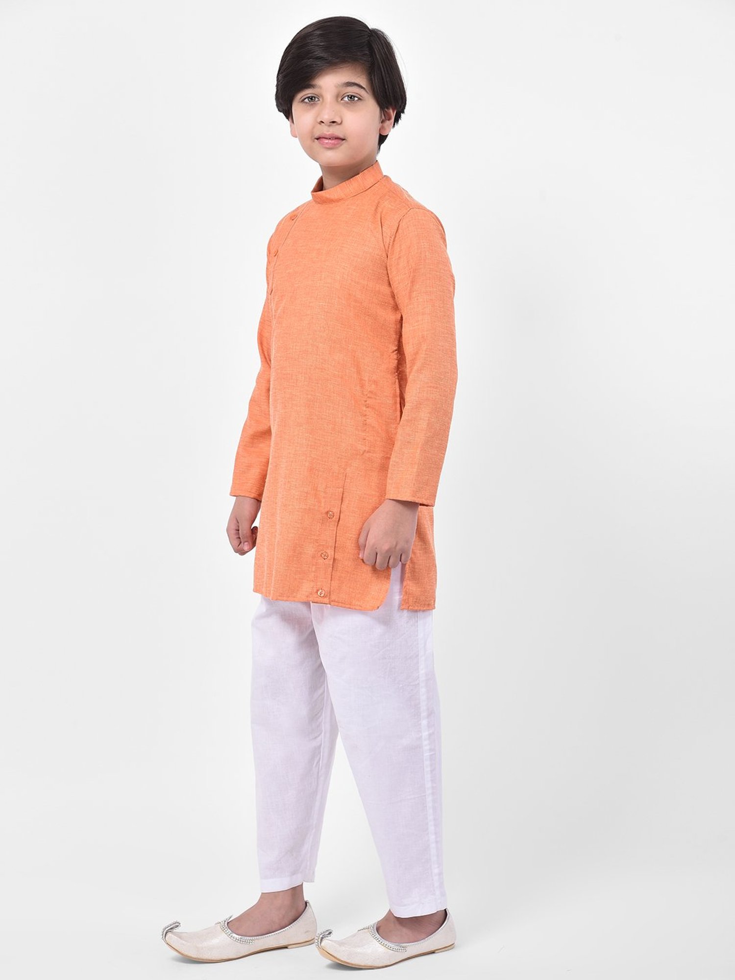 Deyann Kids Orange & White Solid Full Sleeves Kurta with Pyjamas