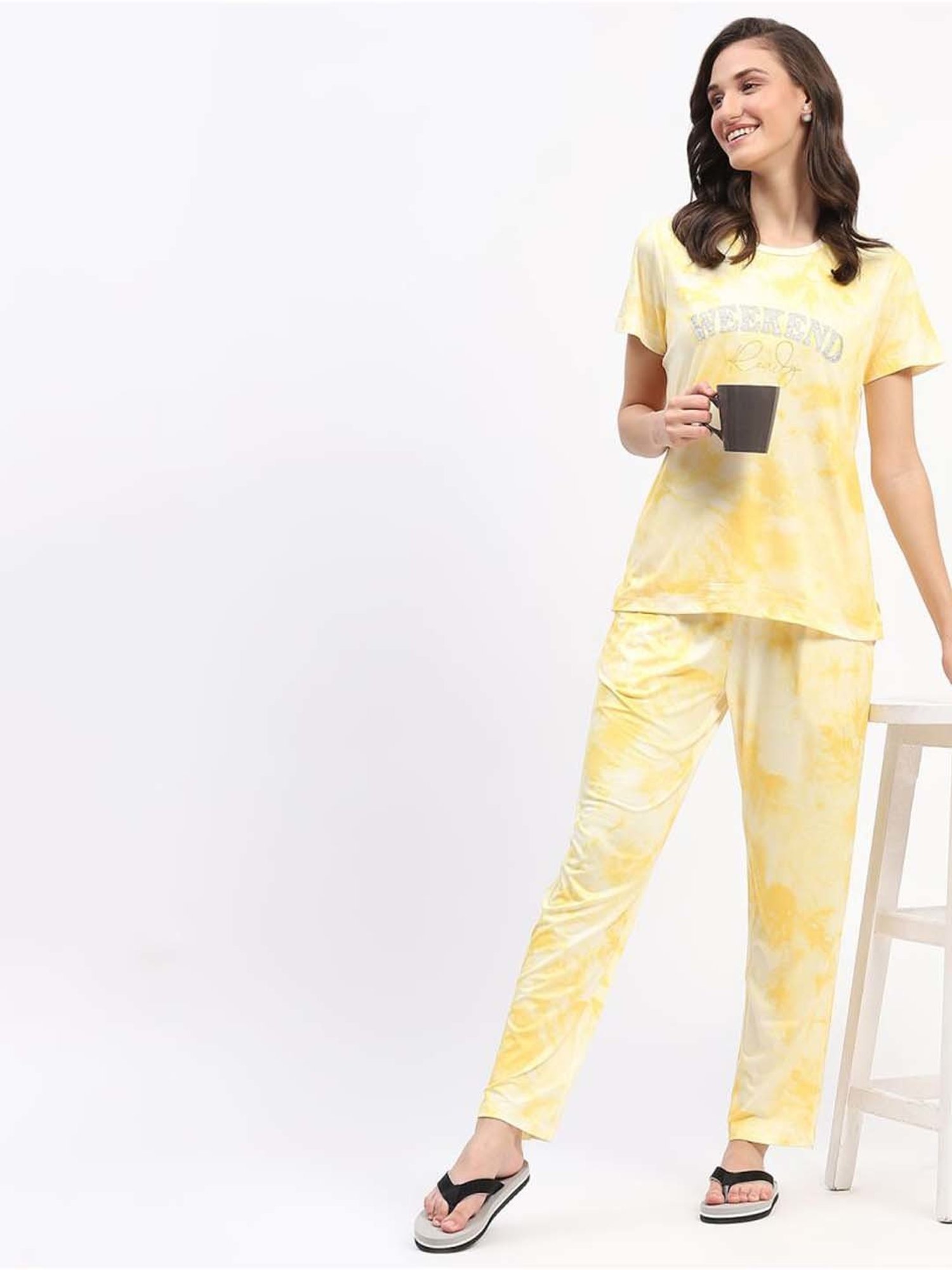 MADAME M Secret Yellow Printed T-Shirt Pyjamas Set