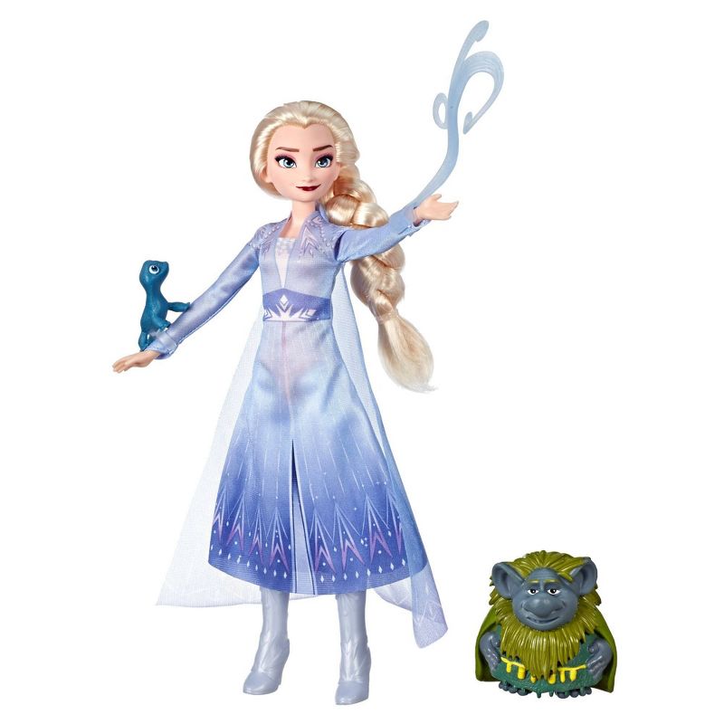 Disney Frozen 2 Elsa Fashion Doll In Travel Outfit With Pabbie and Salamander Figures