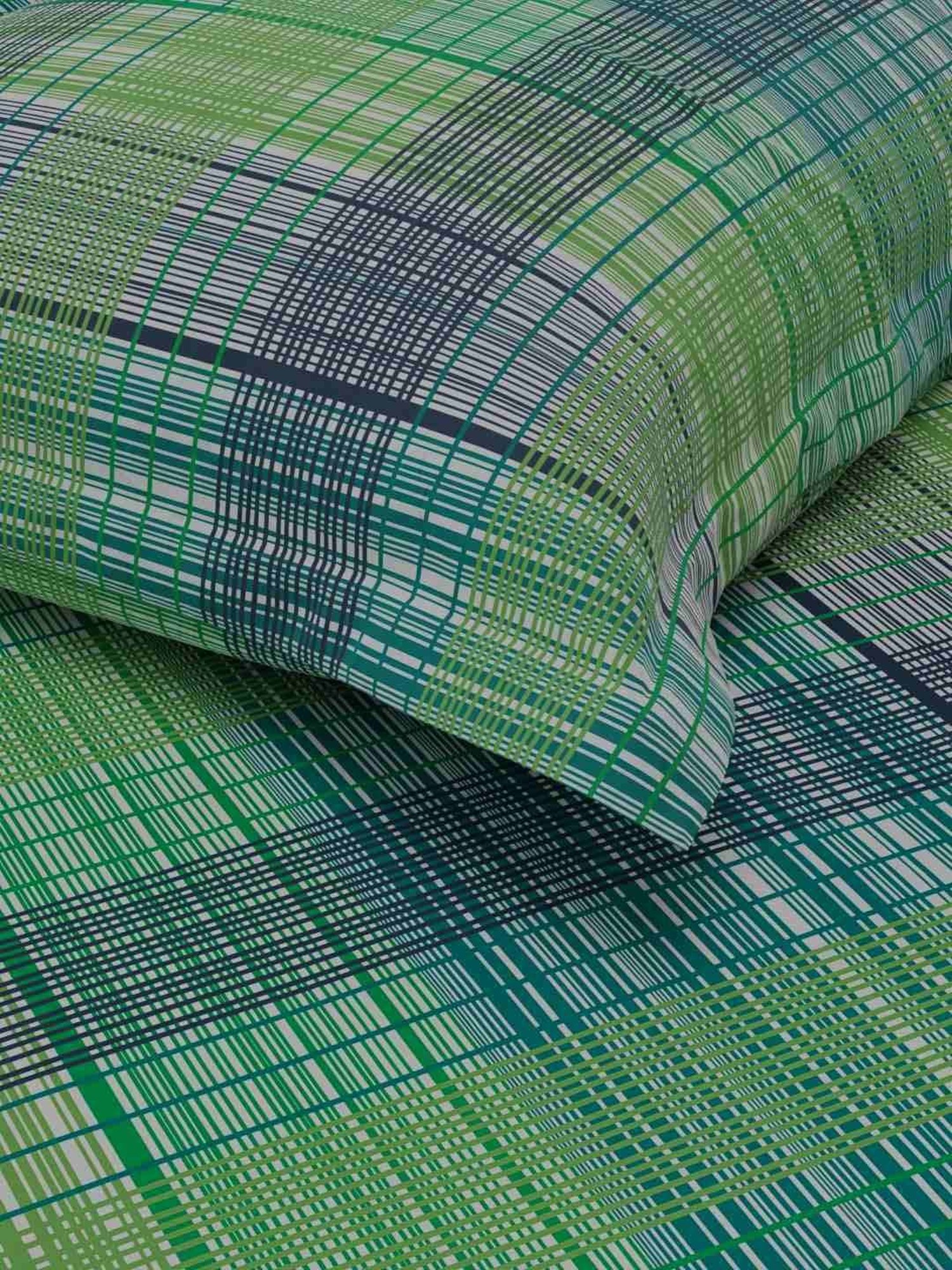 BIANCA Estonia Turq & Lime Cotton 116 TC 115 GSM Single Size Bedsheet With Pillow Cover