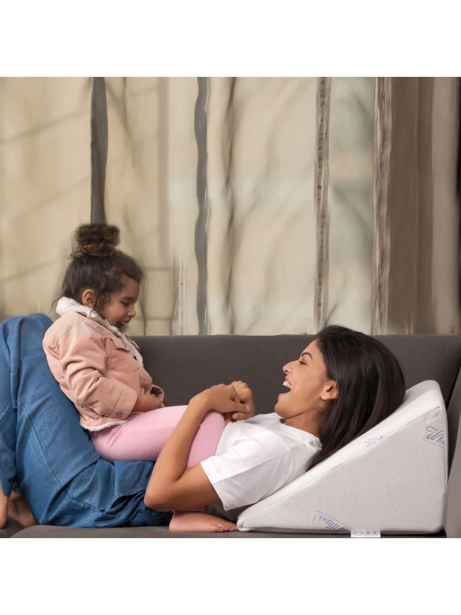 The White Willow Black Orthopaedic Mid Backrest Memory Foam Pillow - Set of 1