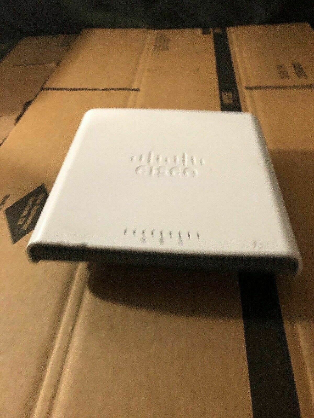 Cisco Universal Small Cell 7330 - Wireless Cellular Modem - 3G