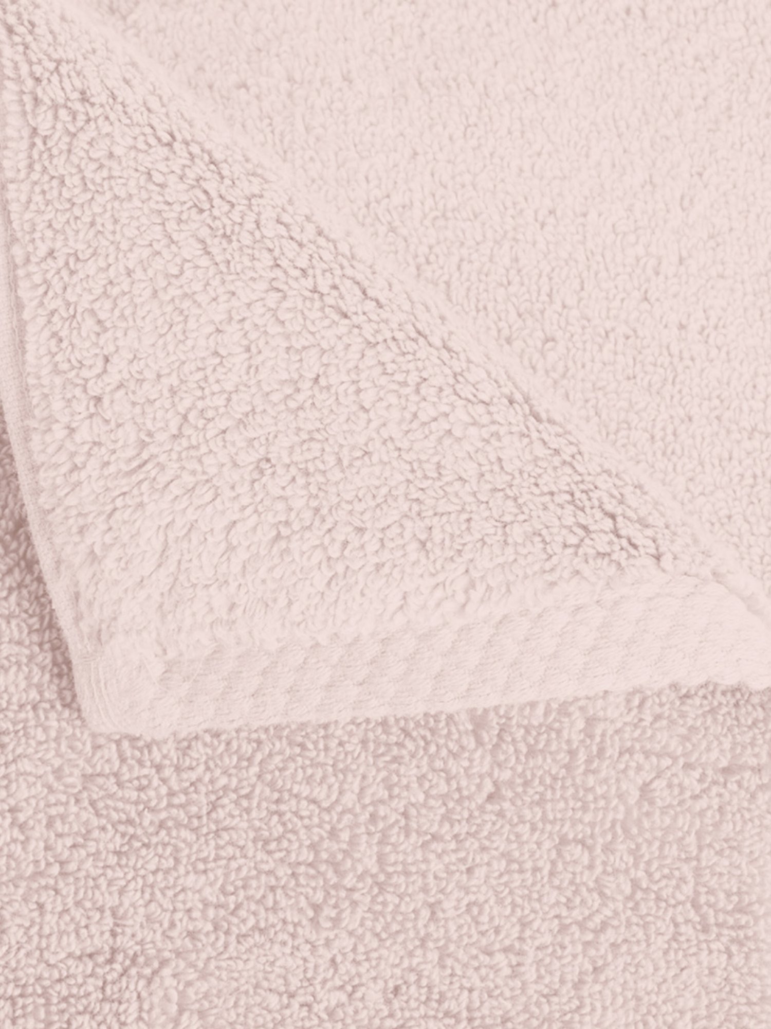 Spaces Luxury Egyption Purple 670 GSM Cotton Bath Towel