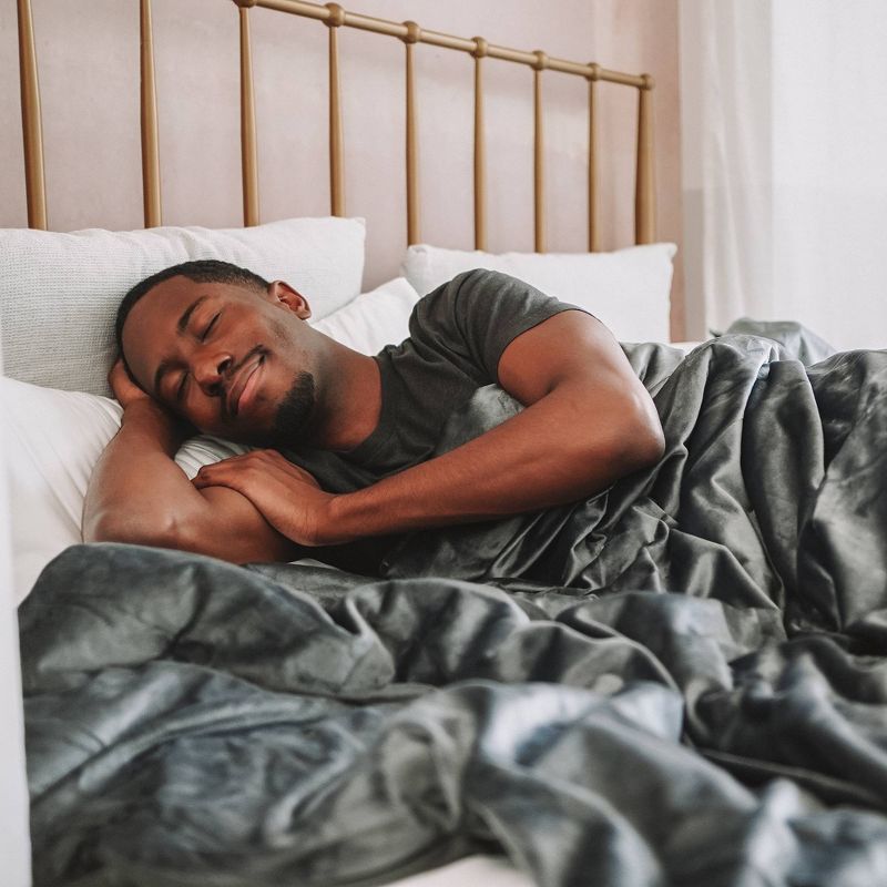 48" x 72" 15lbs Weighted Blanket Gray - Z by Gravity