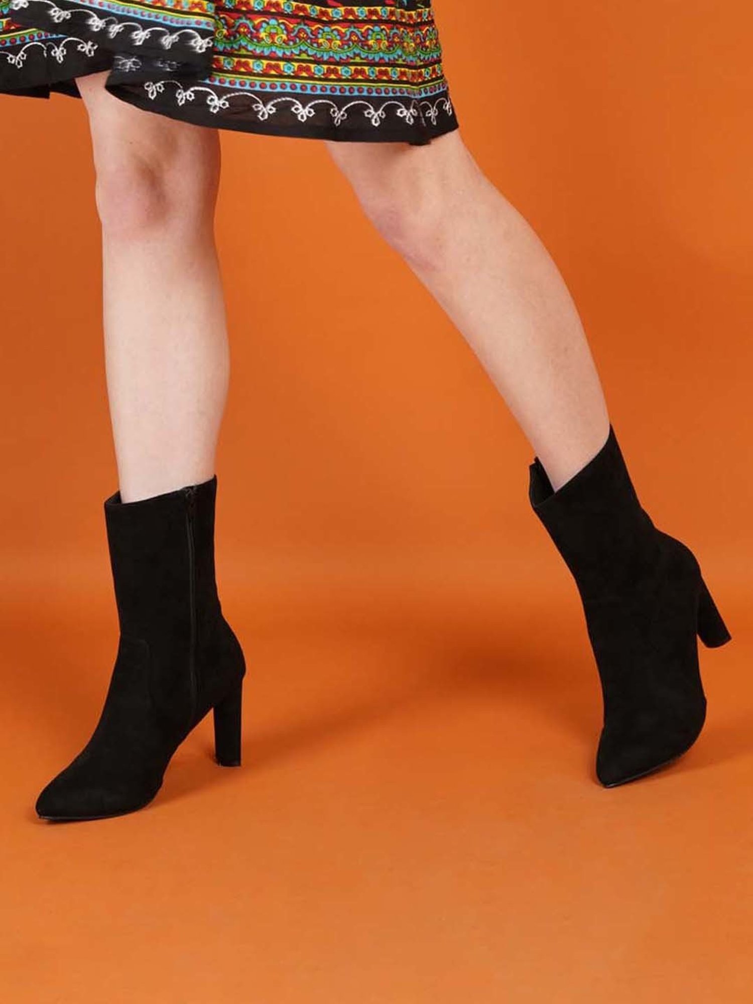 Sherrif Women's Black Casual Booties