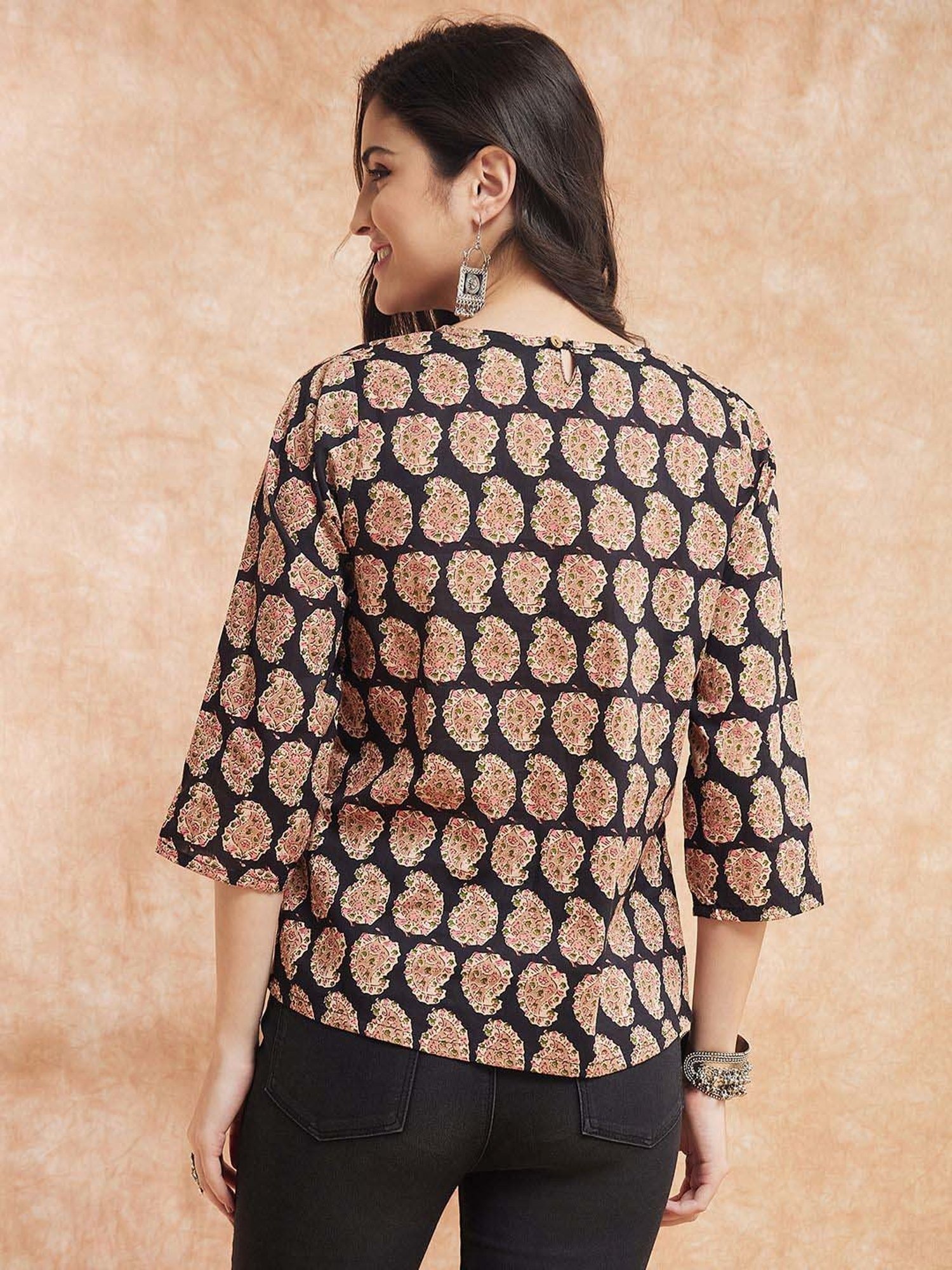 Inweave Black & Beige Printed Top