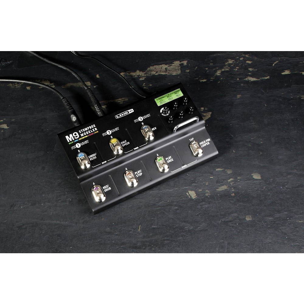 Line 6 M9 Stompbox Modeler Guitar Effects Pedal Stomp