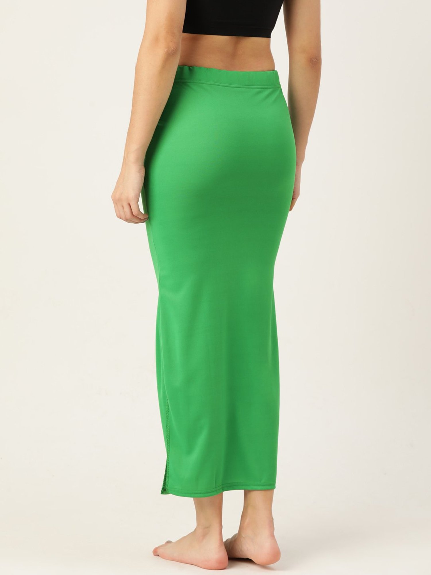 Ms.Lingies Green Plain Saree Shapewear