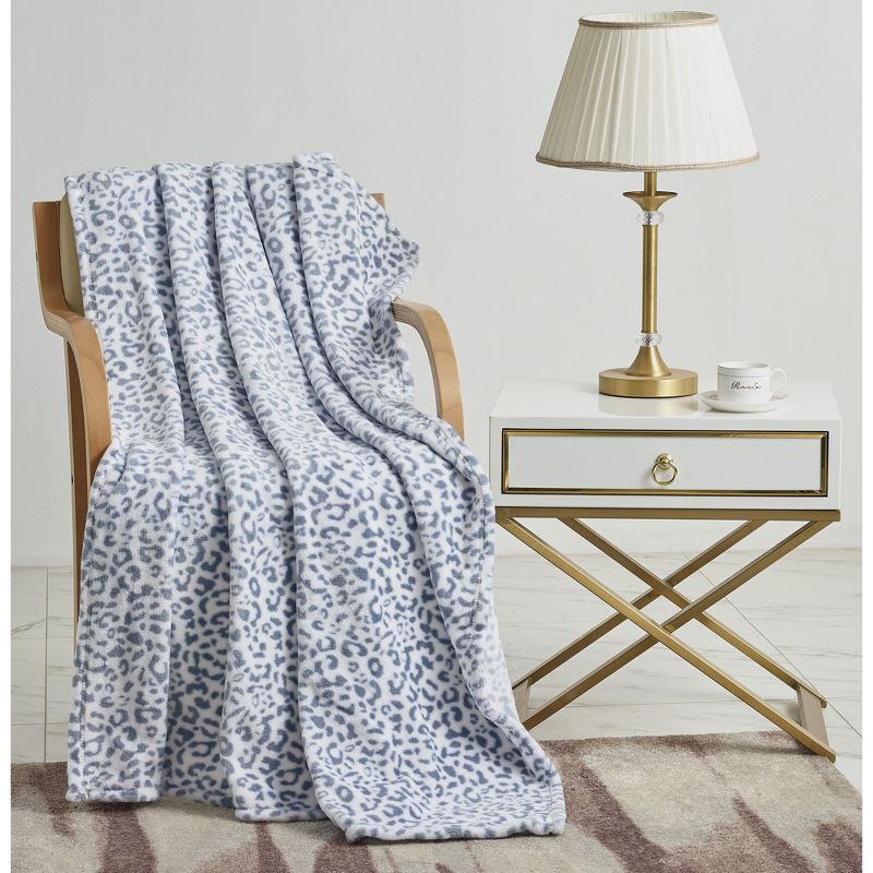 Noble House Extra Heavy and Plush Oversized Throw Blanket  50" x 70" - Grey White Leopard