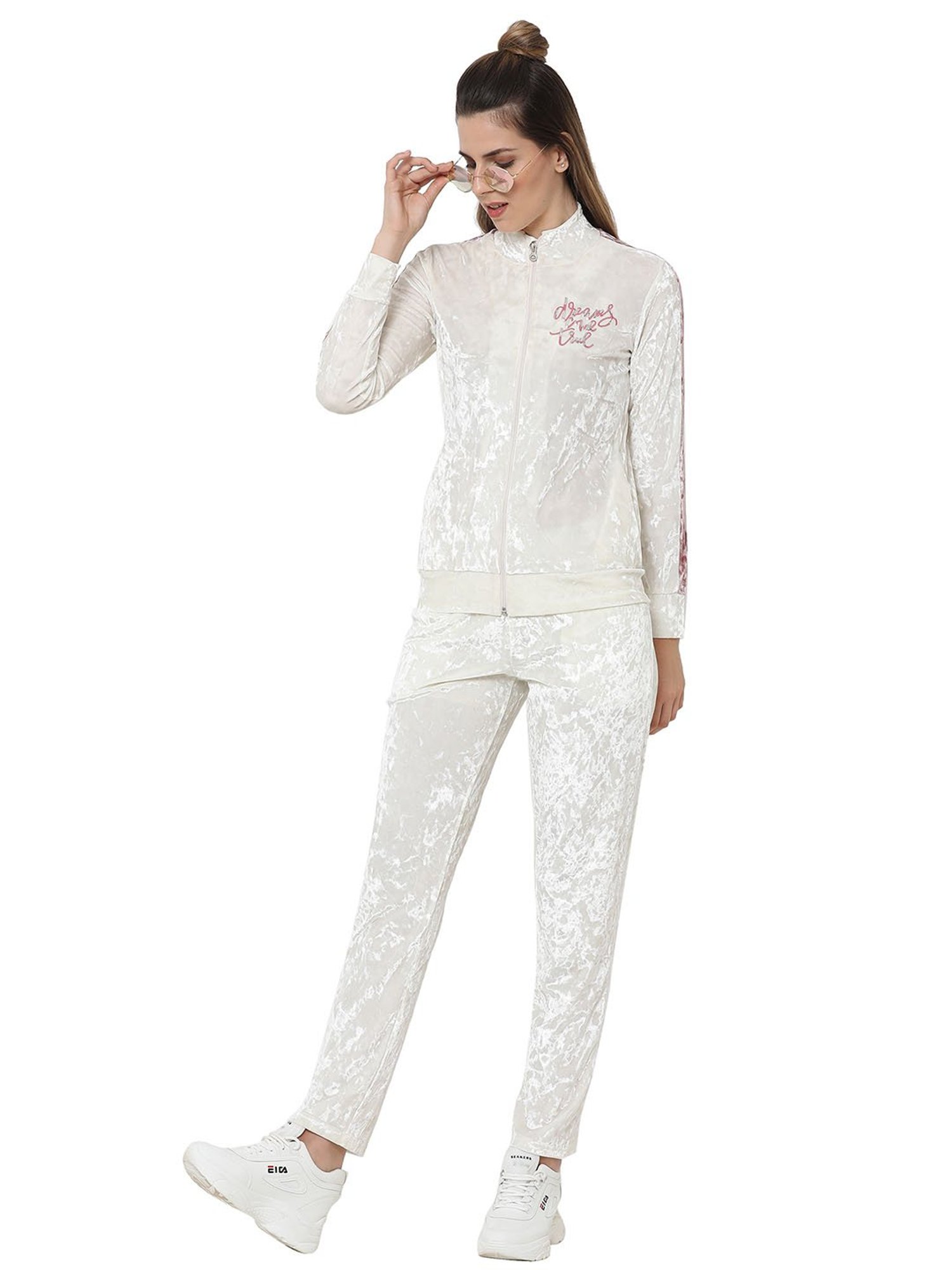 Sweet Dreams White Sweatshirt With Pants