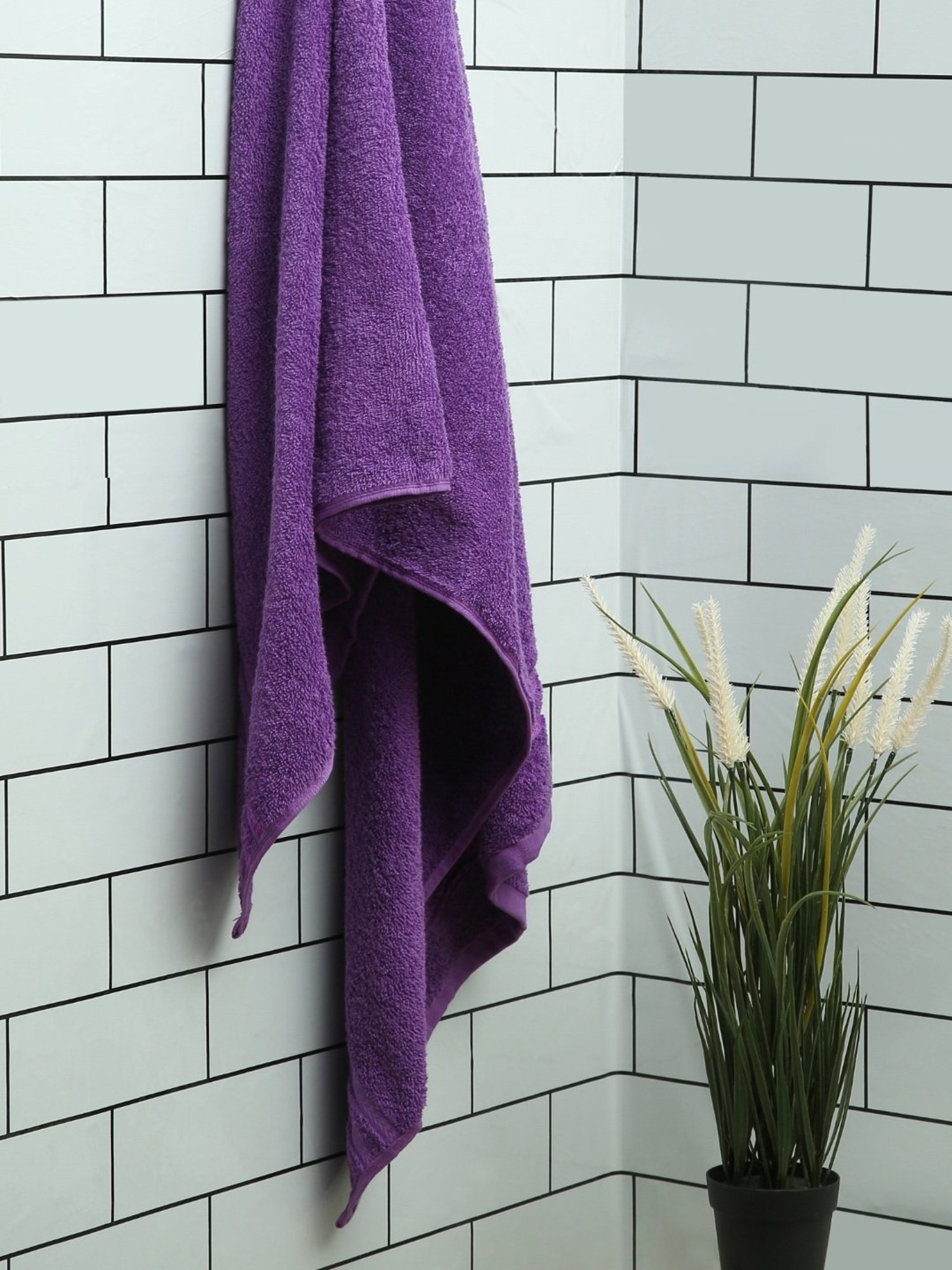 Welspun Quick Dry Dark Violet Cotton Bath Towel