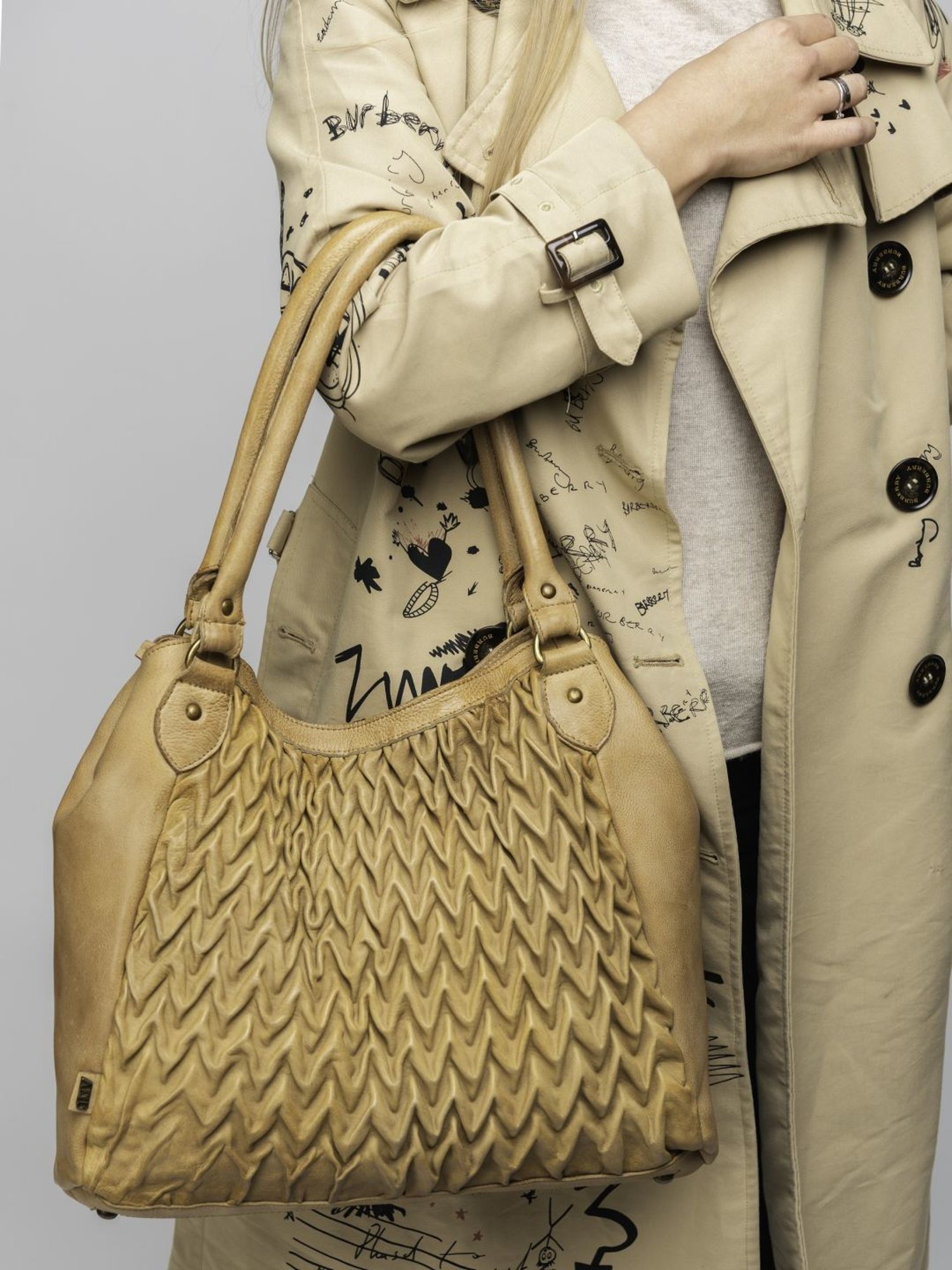 Art N Vintage Carla Mustard Yellow Leather Textured Medium Shoulder Handbag