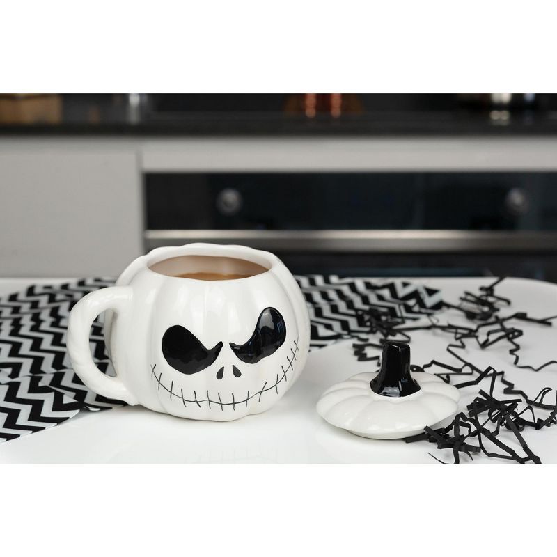 Seven20 Nightmare Before Christmas Jack Skellington Spooky Figural 24 Oz Mug With Lid
