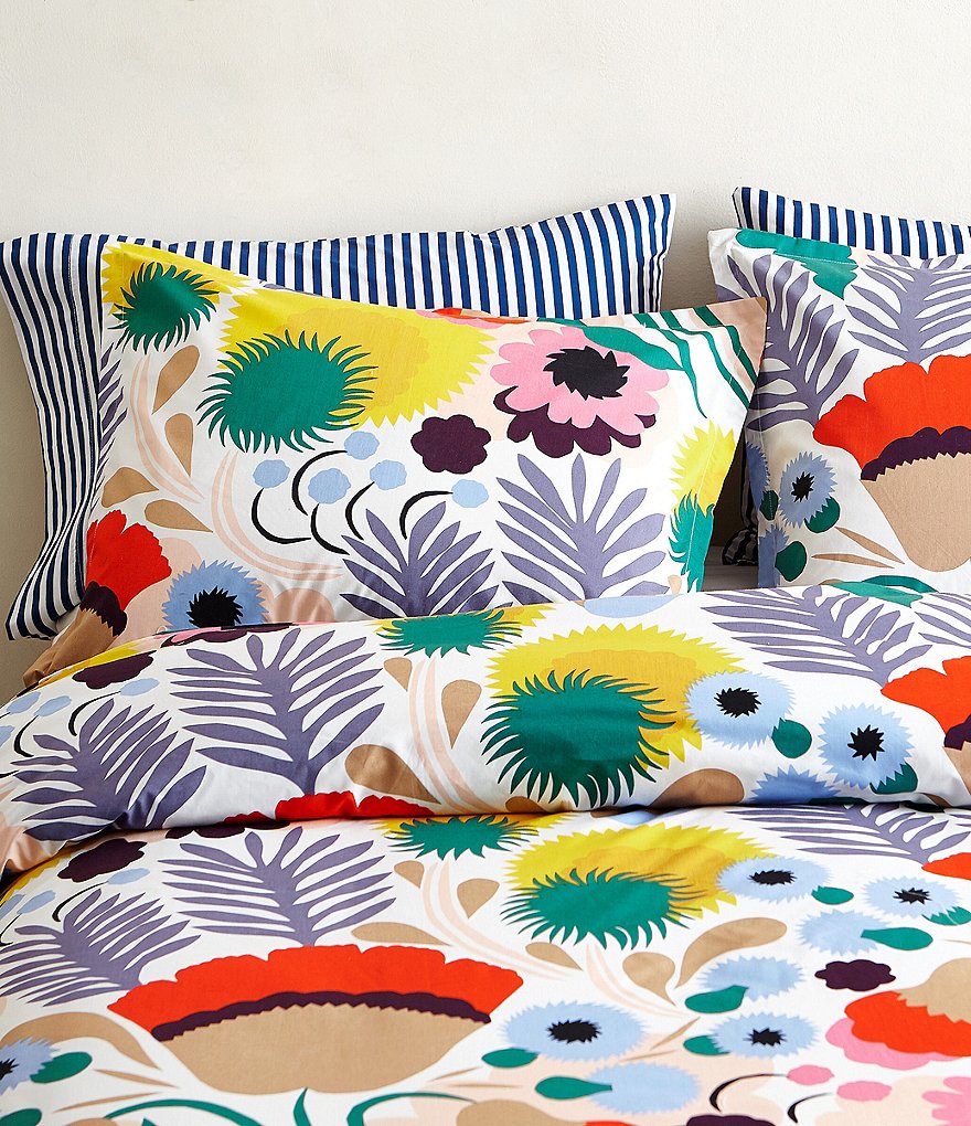 Marimekko Ojakellukka Comforter Set