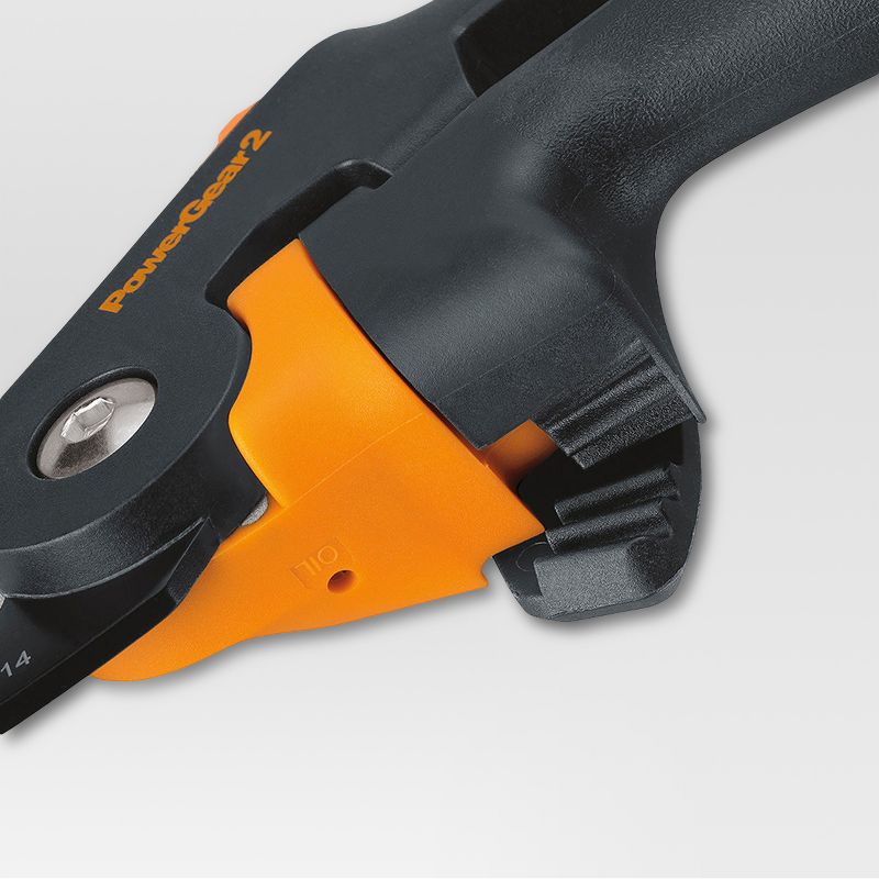 Fiskars PowerGear2 Softgrip Pruner