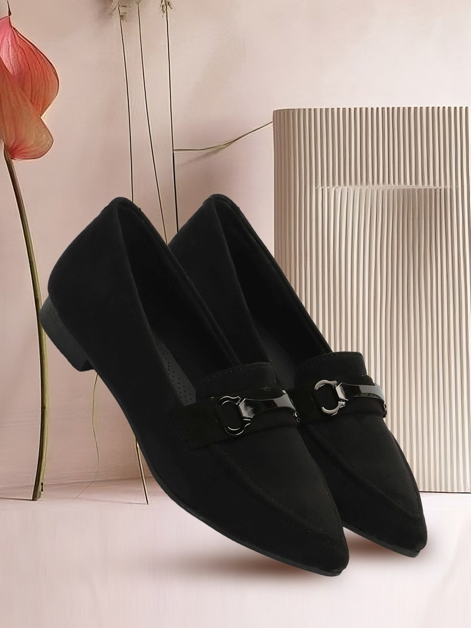 Elle Women's Black Casual Loafers