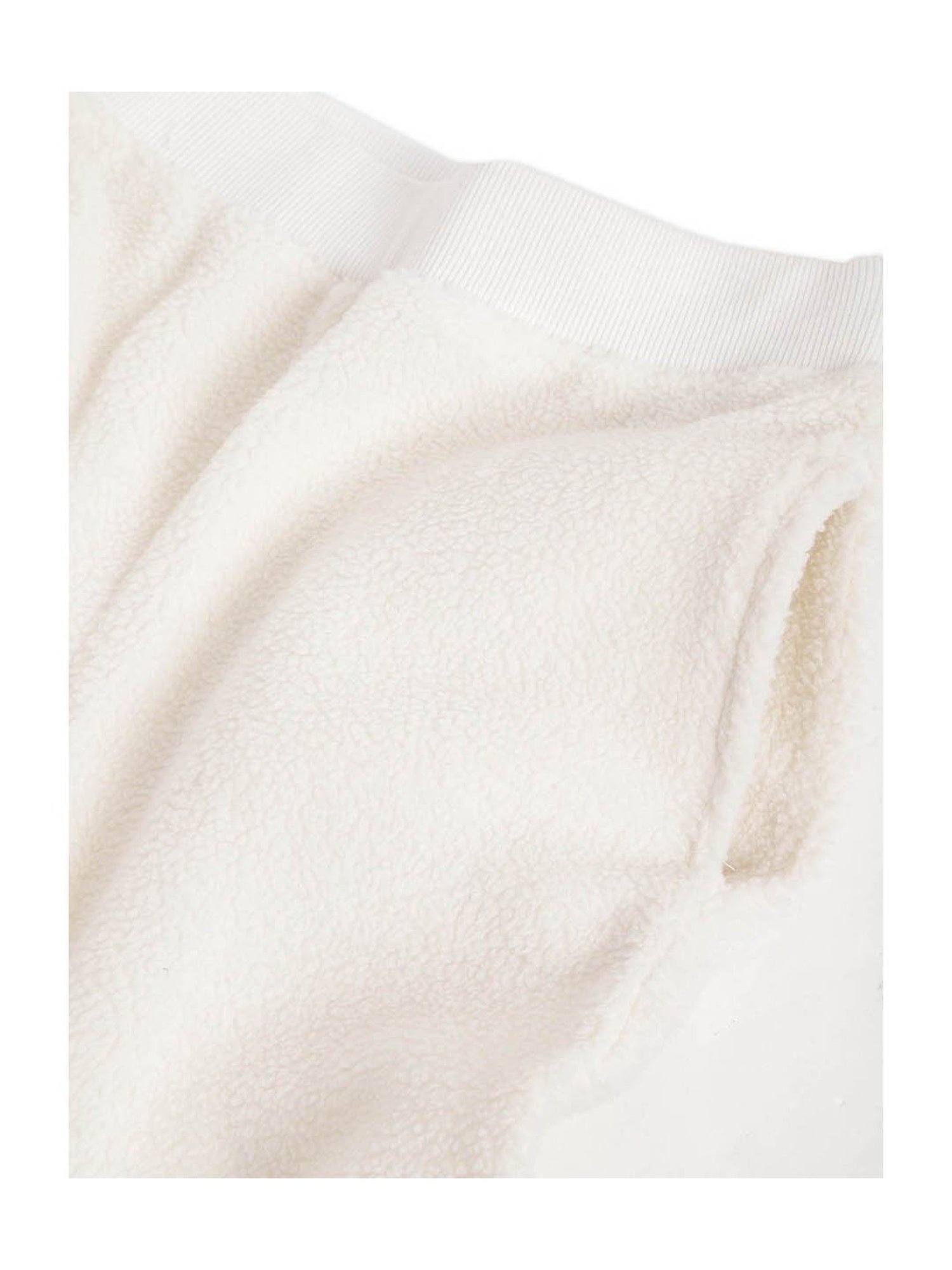 Cherry Crumble By Nitt Hyman Boys Cream Applique Sweatshirt with Joggers