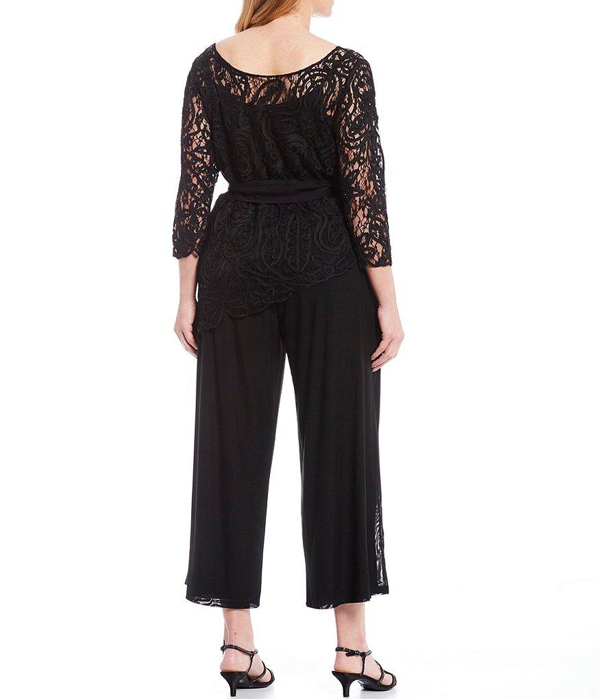 Soulmates Plus Size Boat Neck 3/4 Sleeve Asymmetric Baroque Lace 2-Piece Pant Set