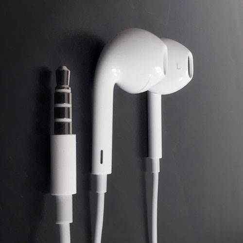 OWC Apple EarPods with Remote and Mic for hi-fidelity listening enjoyment. Comfortable and lightweight, these Apple designed headphones provide rich bass and great sound.  Model APLMD827LLA