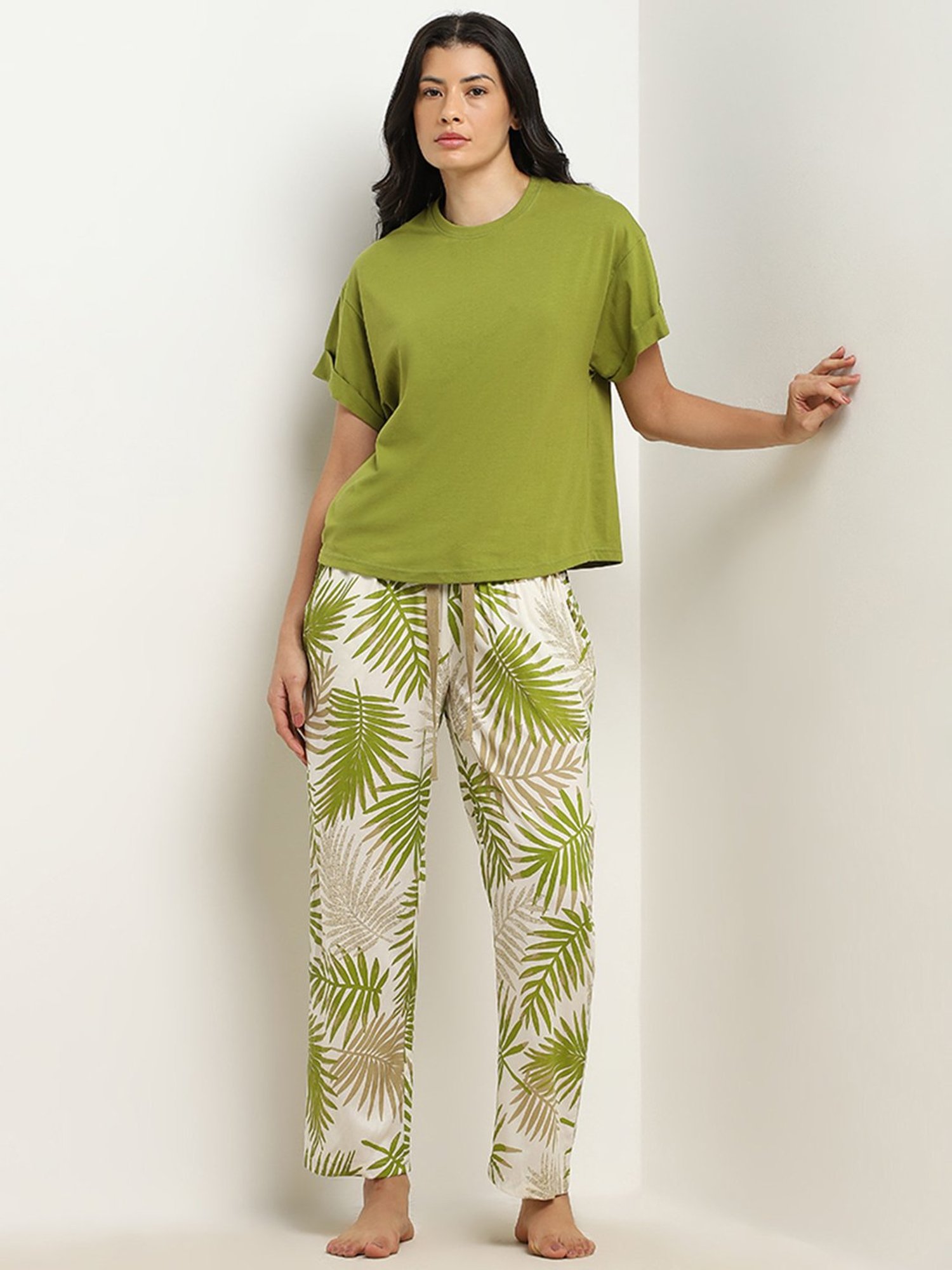 Wunderlove by Westside Light Olive Solid Cotton T-Shirt