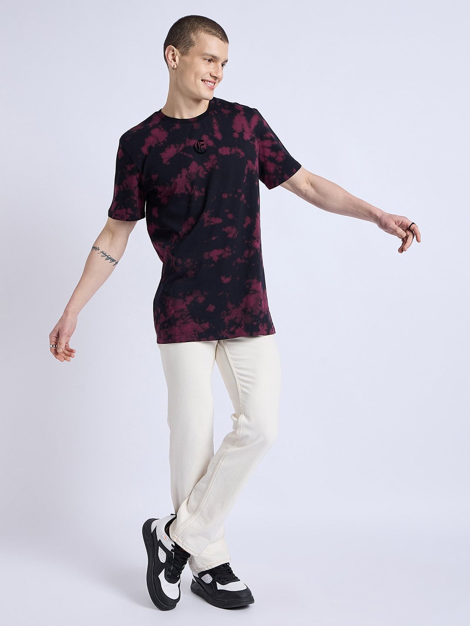 EDRIO Charcoal Regular Fit Tie - Dye Crew T-Shirt