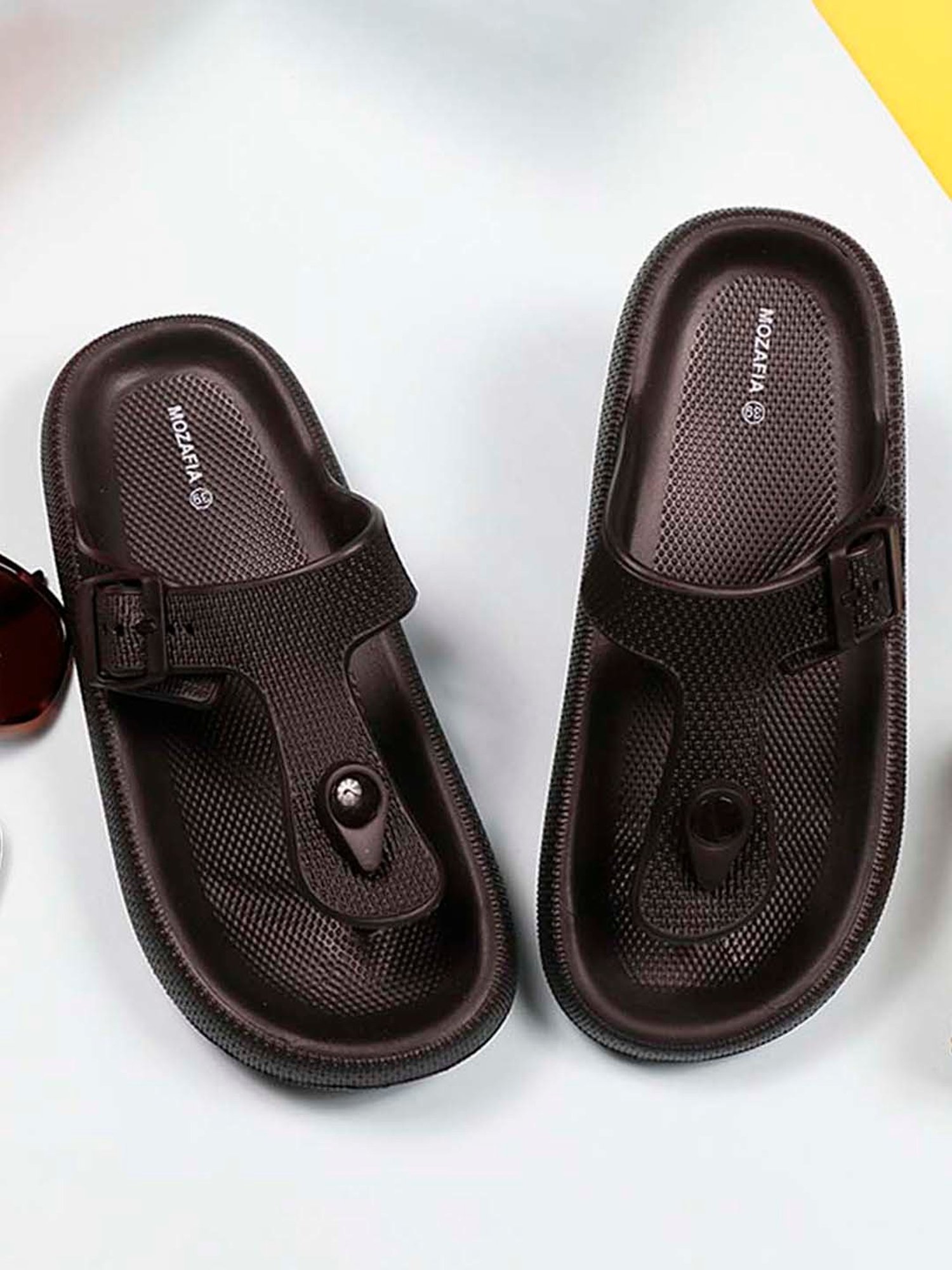 Mozafia Women's Black T-Strap Sandals