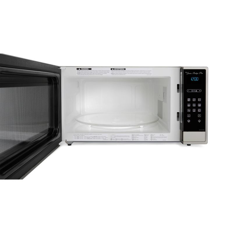 BLACK+DECKER 1.3 cu ft 1000 Watt Microwave Oven Black Stainless Steel