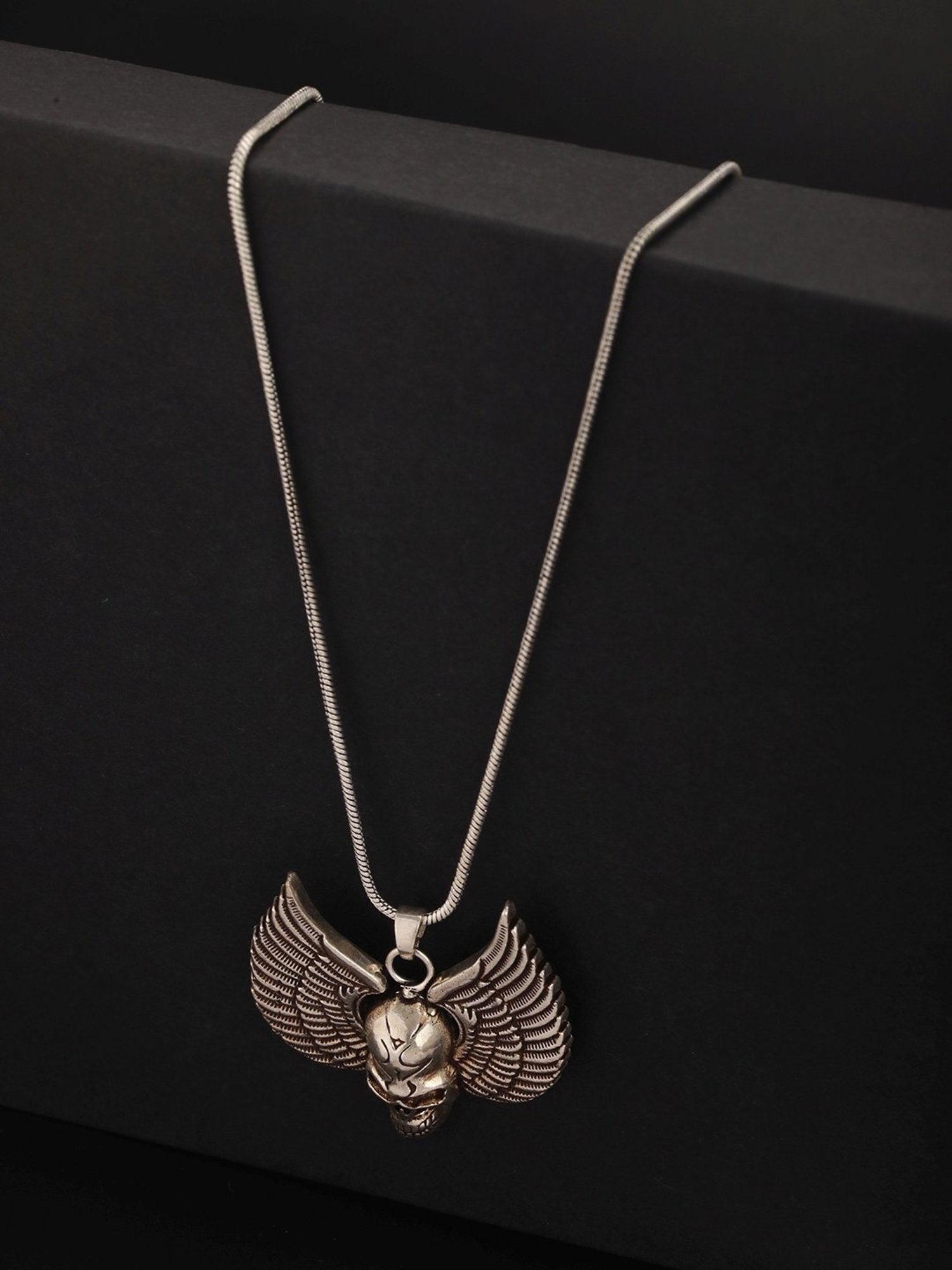 Bold by Priyaasi Skull Got Wings Black Casual Pendant With Chain for Men