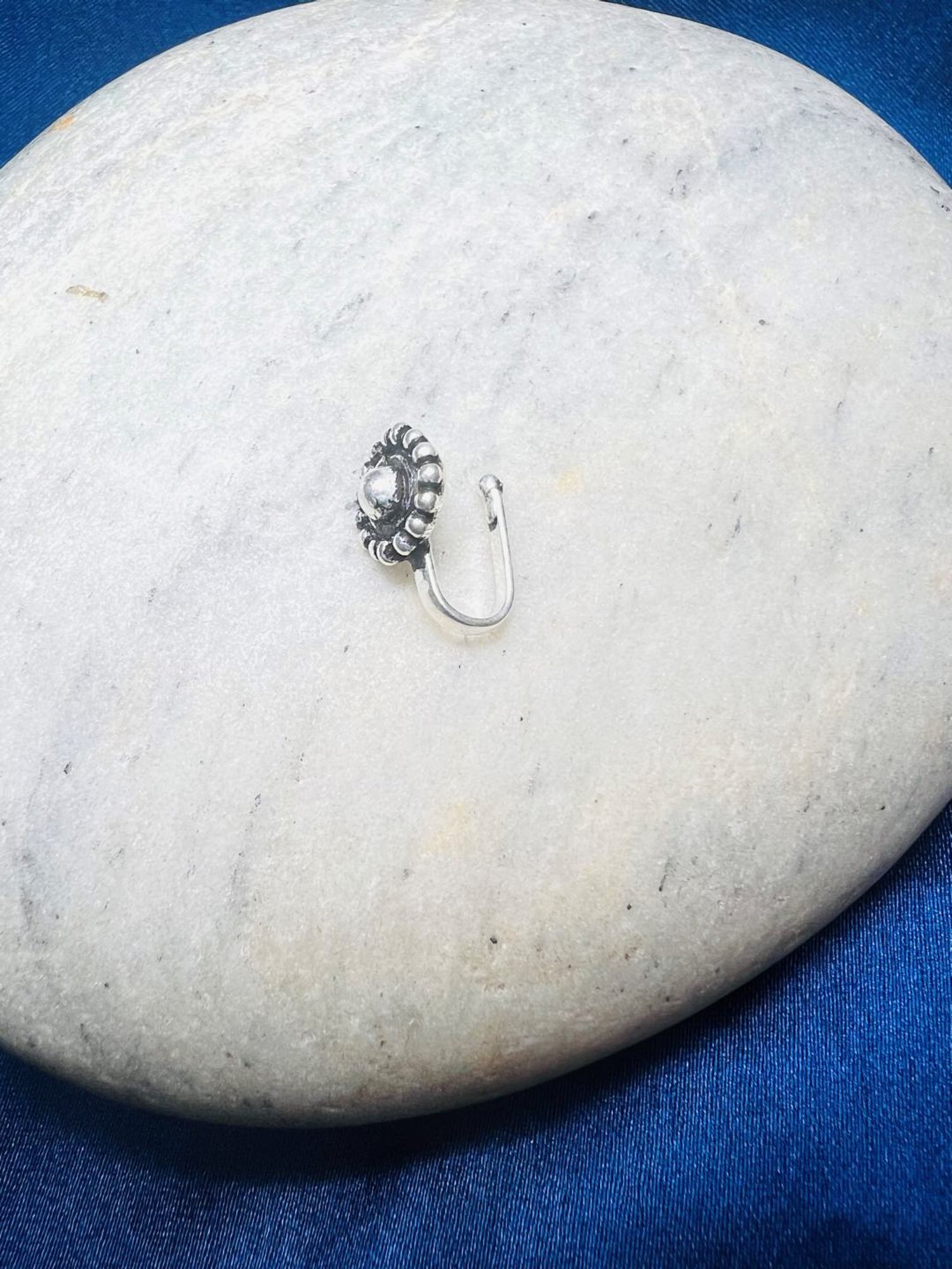 Zavya 92.5 Sterling Silver Floral Nosepin for Women