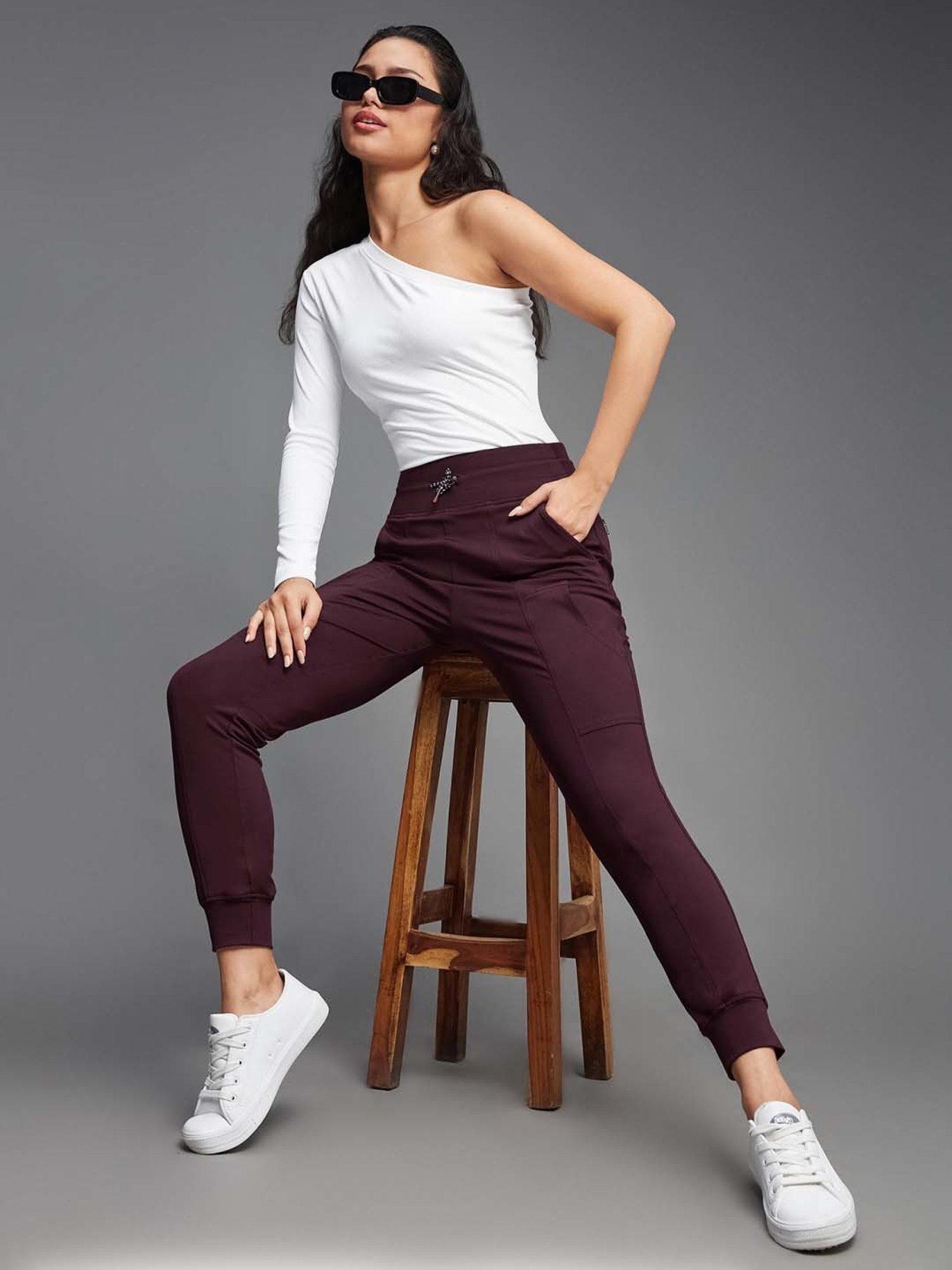 Miss Chase Maroon Mid Rise Joggers