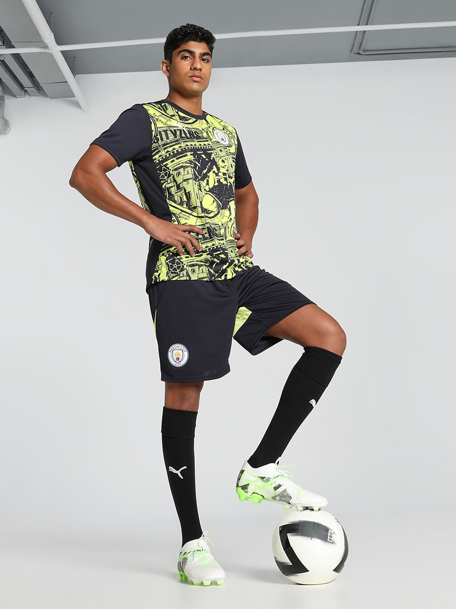 Puma Blue Regular Fit Printed Sports Shorts