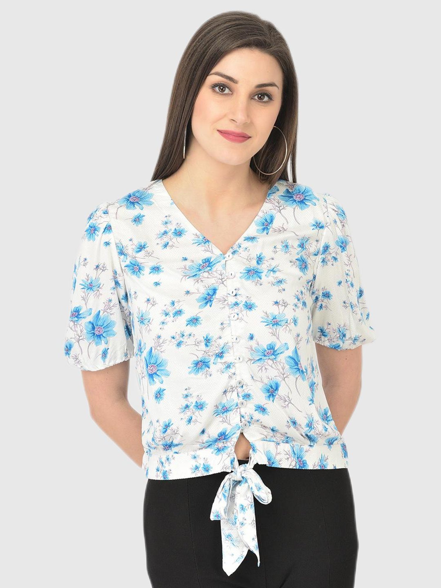 Latin Quarters White Floral Print Top