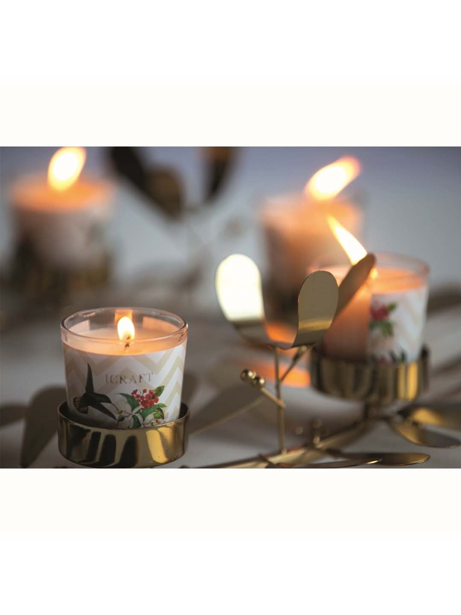 ICRAFT 'Alu' Golden Aluminium 6-In-1 Tea Light With Wreath