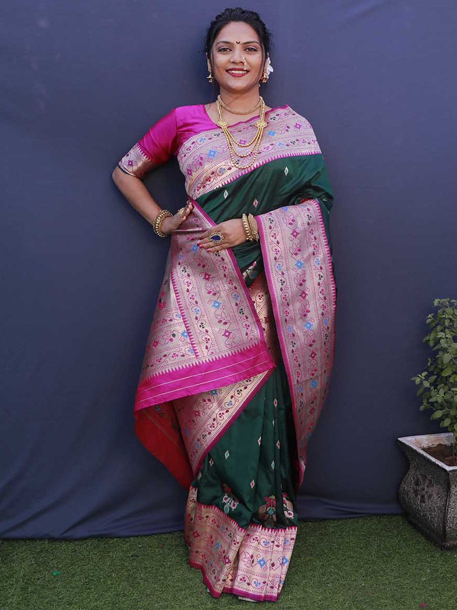 SHUBHKALA Green Silk Woven Saree With Unstitched Blouse