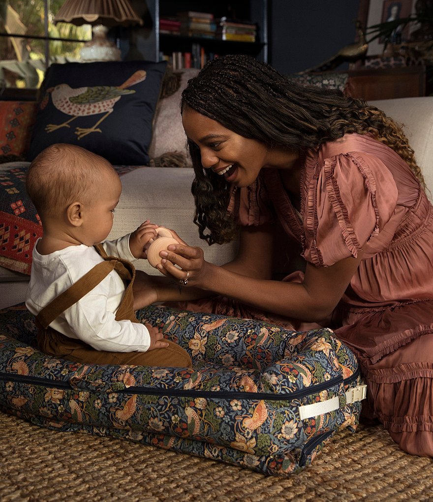 DockATot 0-8 Months Strawberry Thief Deluxe Dock Stage 1