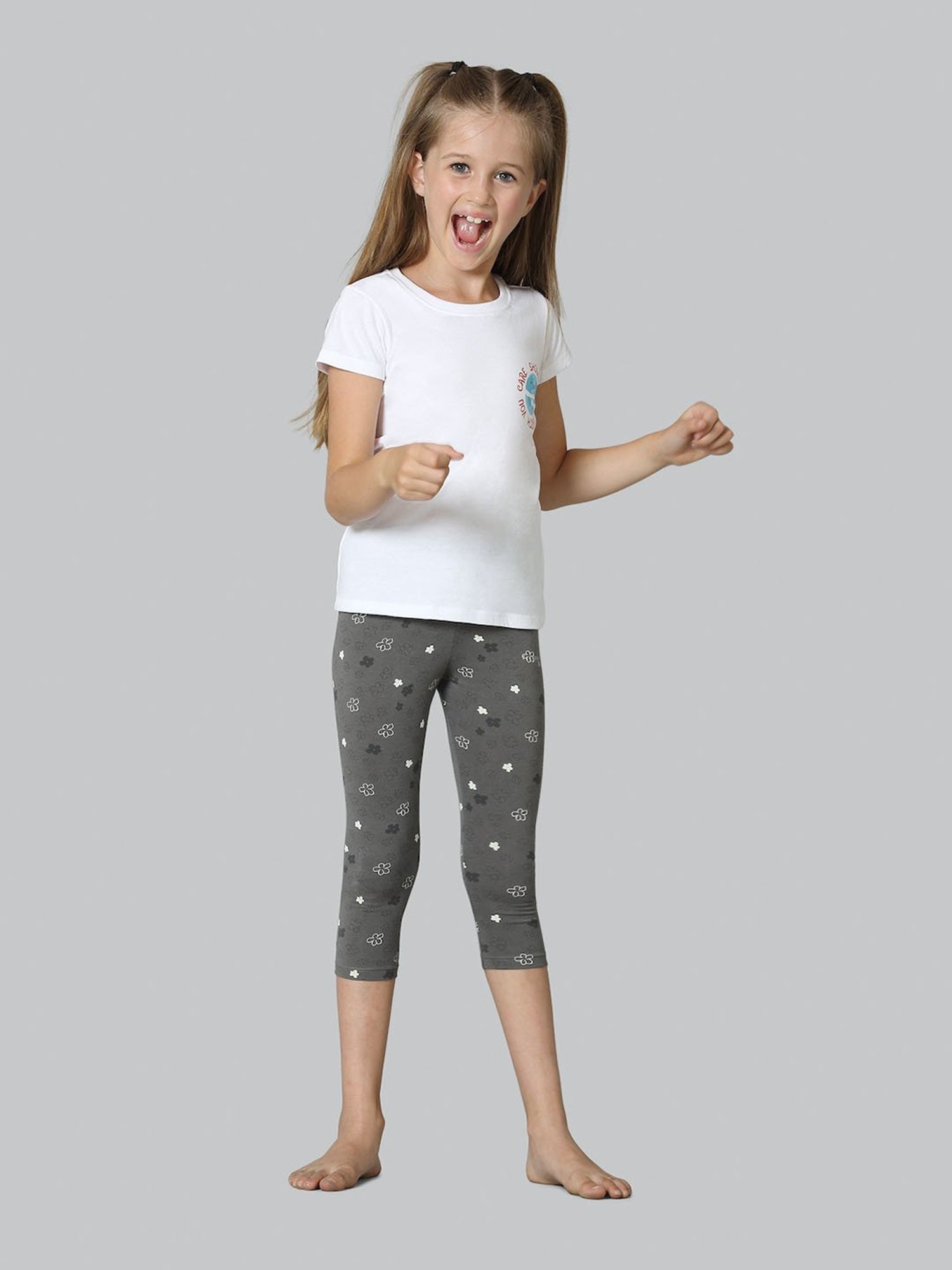METTLE Girls Navy Solid Joggers