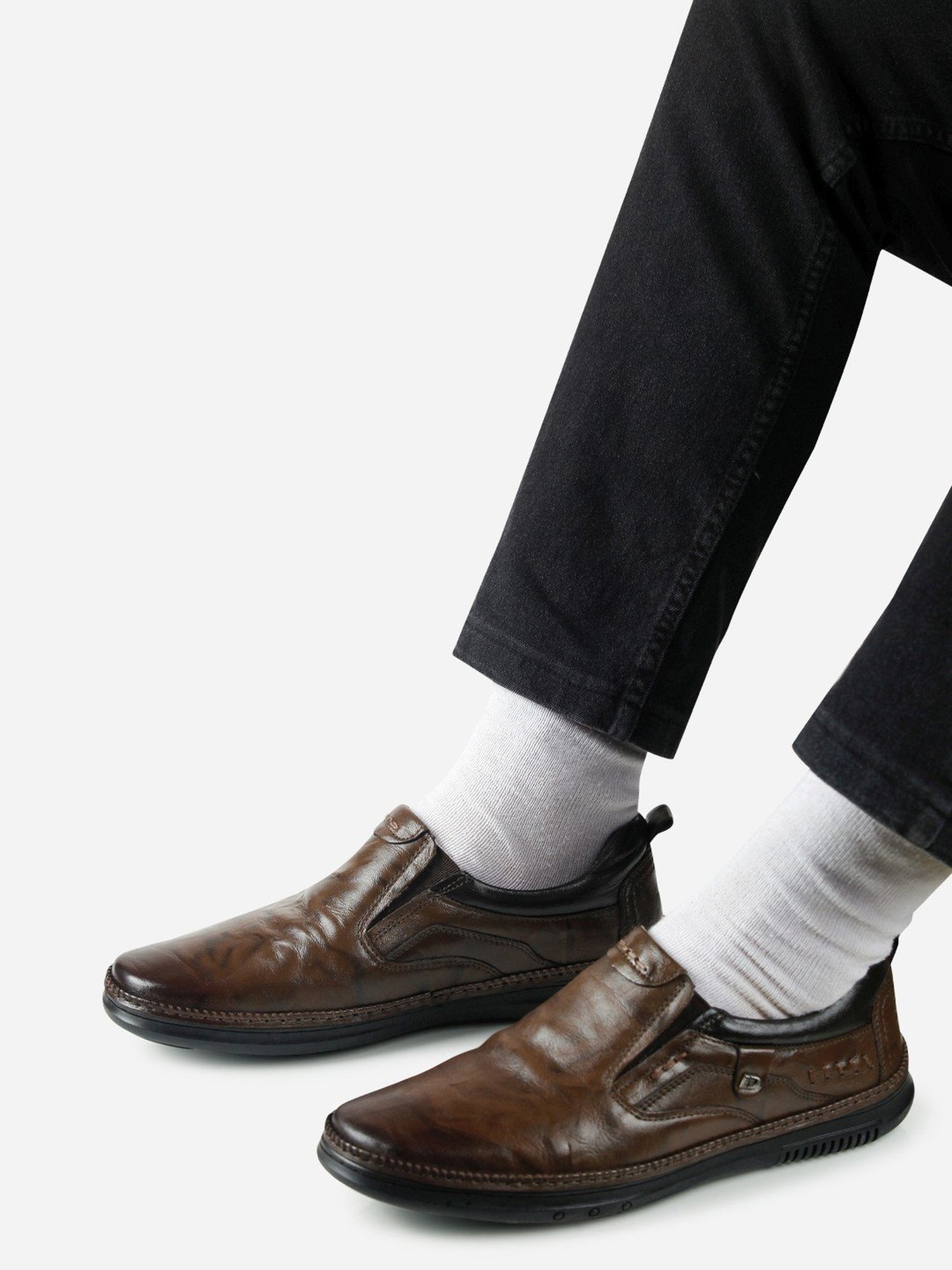 ID Men's Brown Casual Loafers