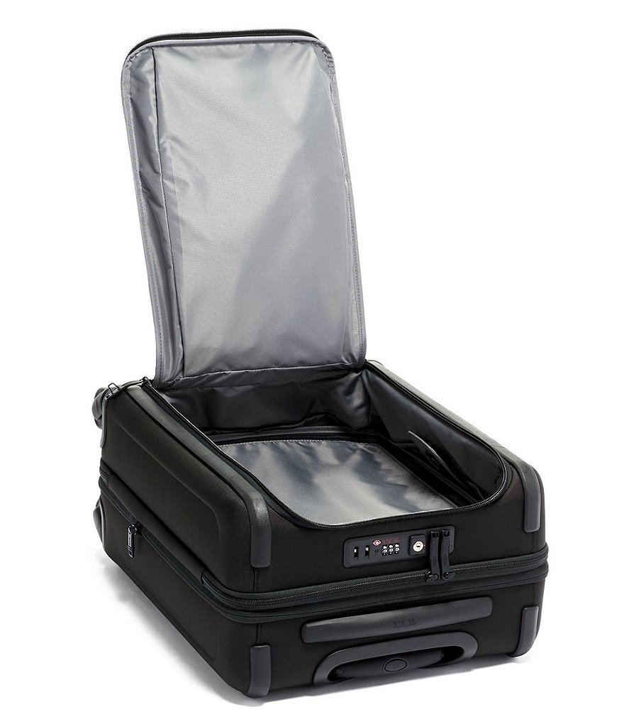Tumi Continental Dual Access 4 Wheeled Carry-On Spinner