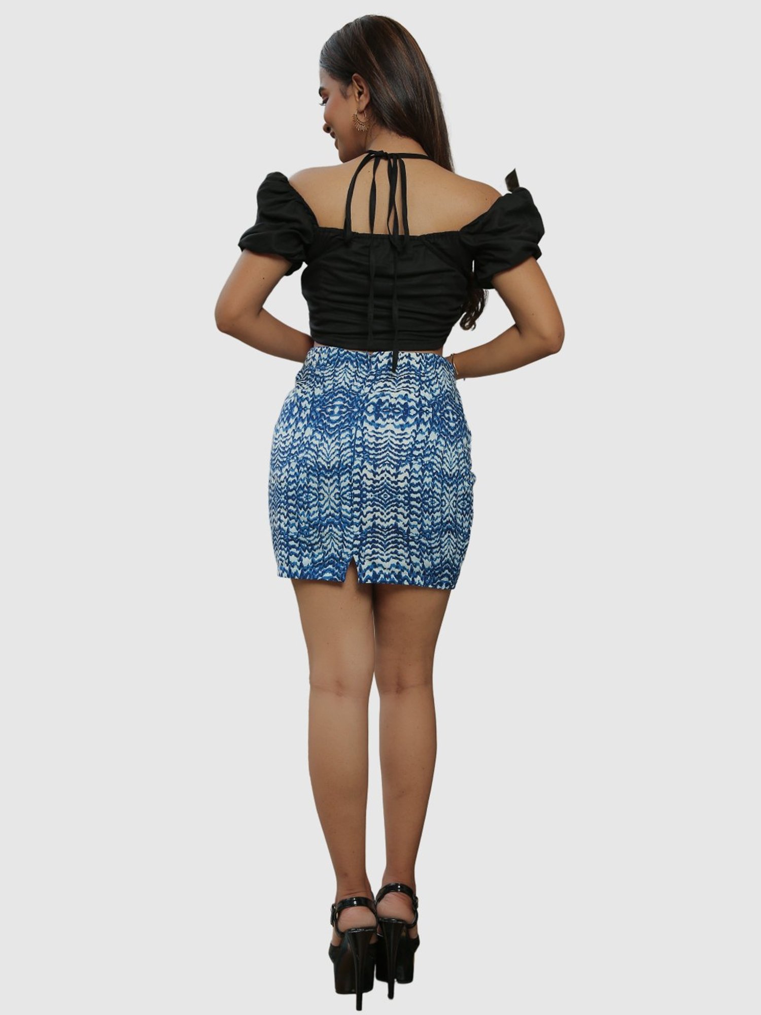 KAORI BY SHREYA AGARWAL Black & Blue Cotton Crop Top Skirt Set