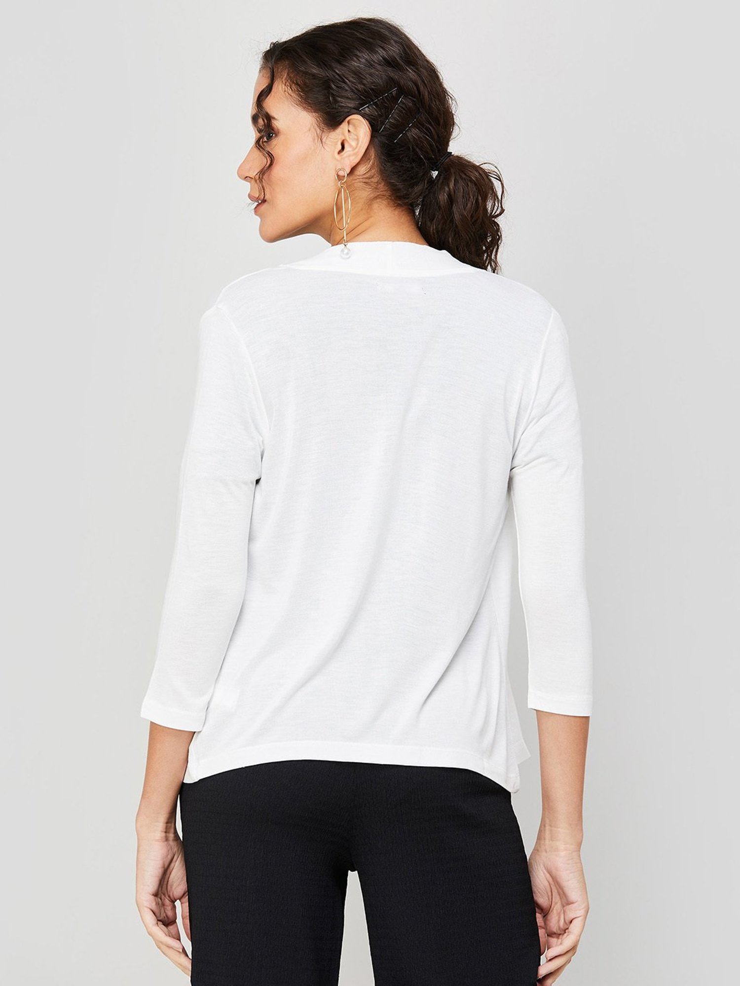 Code by Lifestyle White Regular Fit Shrug