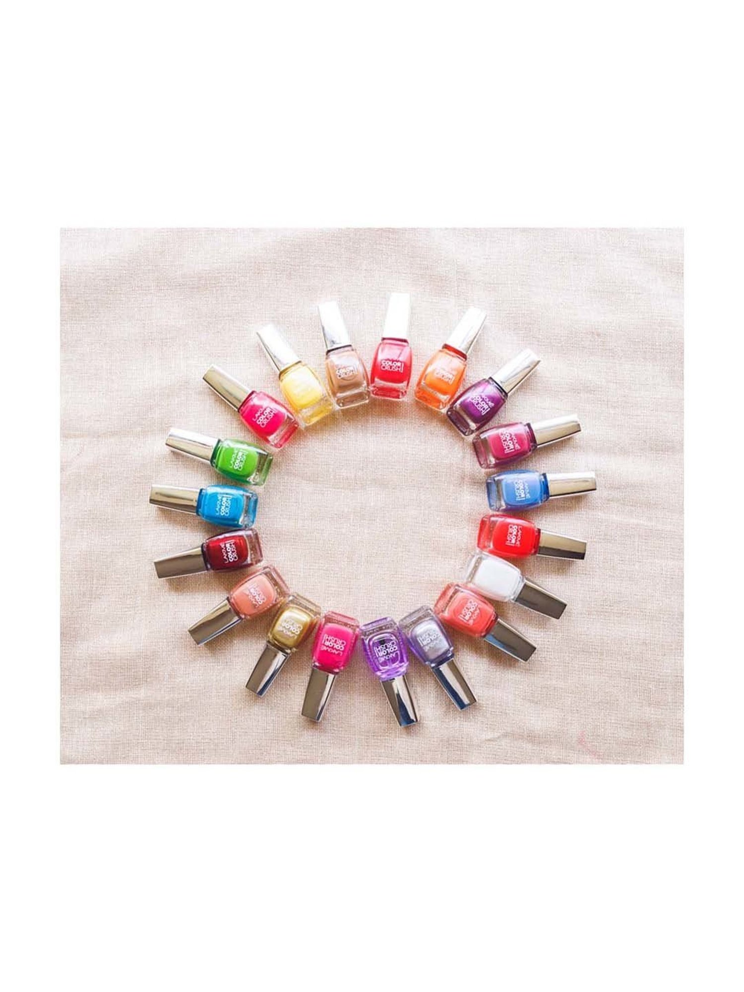 Lakme True Wear Color Crush Nail Color Reds 31 - 9 ml