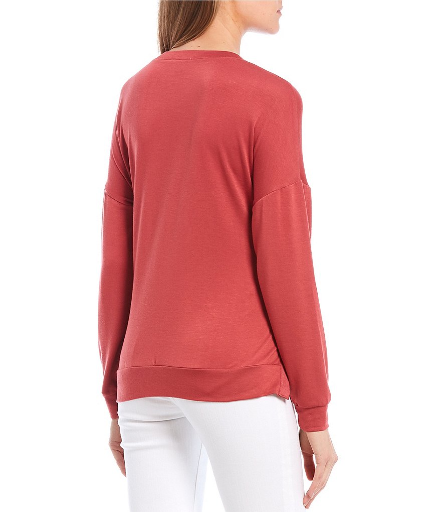 Moa Moa Long-Sleeve Side-Slit Knit Sweatshirt