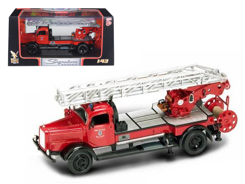 KME Predator Fire Engine "Los Angeles County Fire Department" Red "5 Alarm" Series Limited Edition to 750 pieces Worldwide 1/64 Diecast Model by Iconic Replicas
