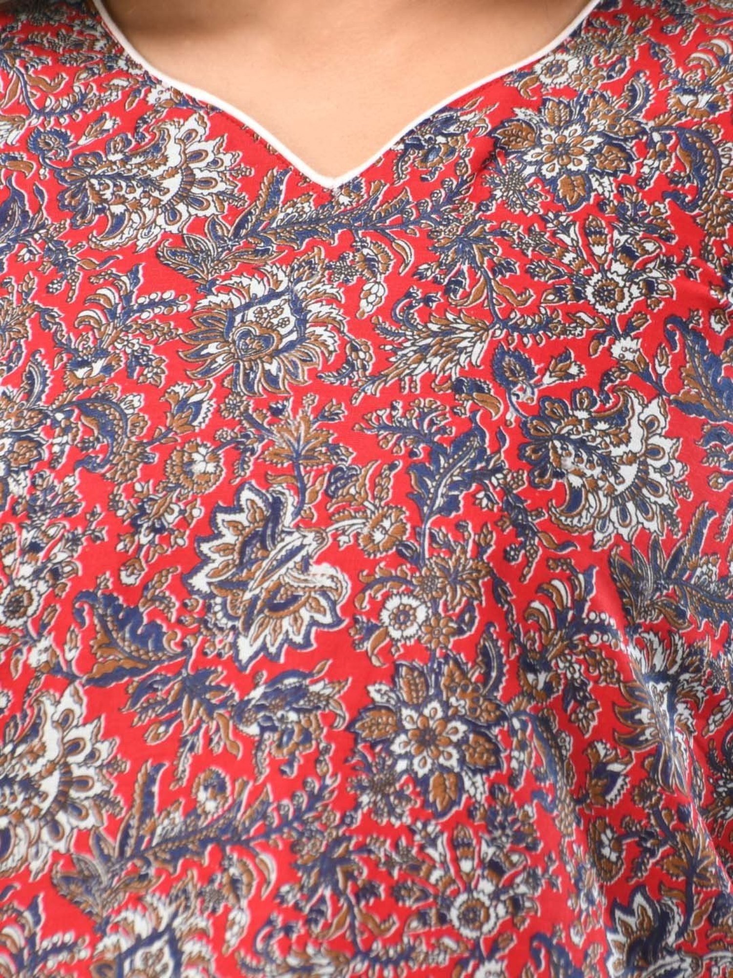 CHARUKRITI Blue Cotton Printed Straight Kurta