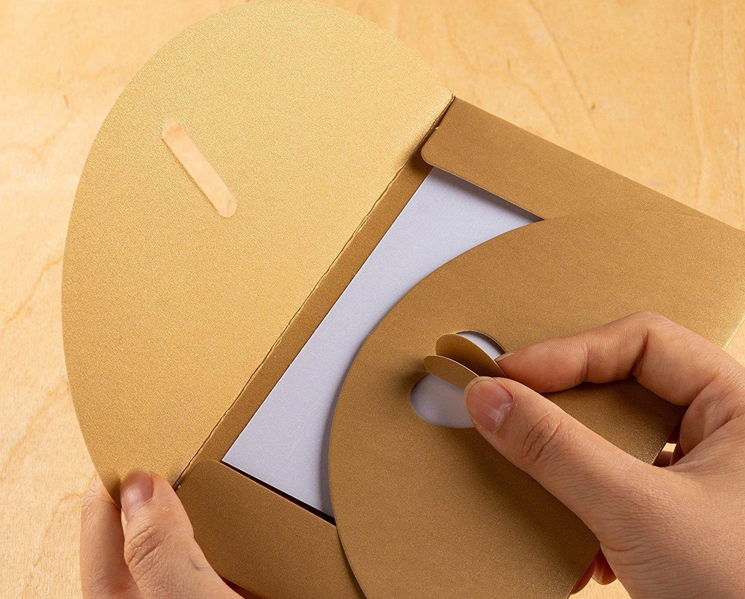 Gift Envelopes - 24 Pack Colorful Craft Photo Envelopes with Heart Clasps - Includes White Postcard Inside, Paper, Golden, 6.8 x 4.3 inches